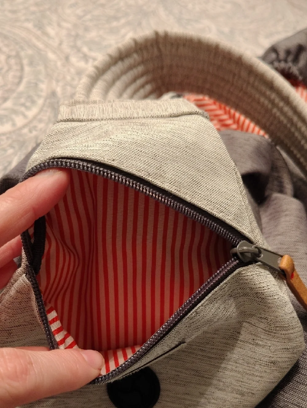 Top Paw Heather Gray Sling Carrier with Orange-Striped Lining